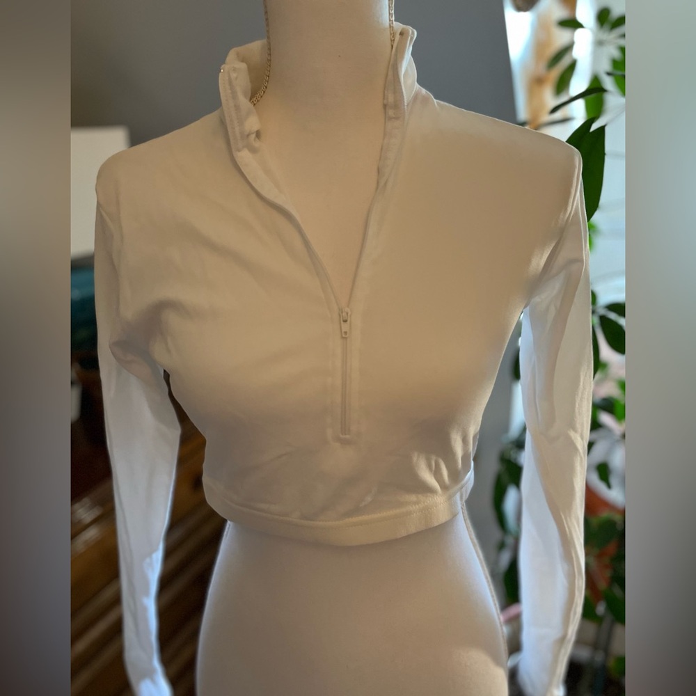 Chasse athletic crop top